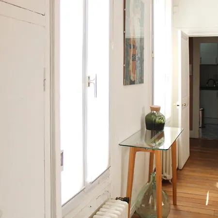 Spacious And Bright Aparment Of 60 M Appartamento